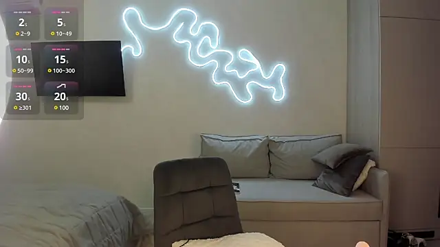  cometoseeme  online show from March 22, 2:58 pm