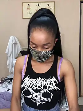 niccki3 online show from January 18, 6:56 am