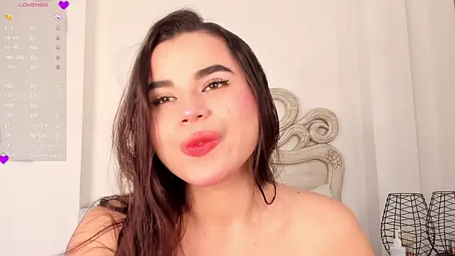 Snapshot of Victoria_vallejo_ chatting on March 16, 2:55 pm Victoria vallejo online show from March 16, 2:55 pm