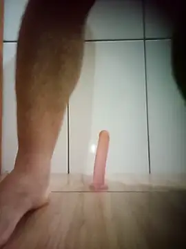 Snapshot of roladuraPr chatting on February 15, 6:55 pm roladuraPr online show from February 15, 6:55 pm