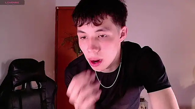 angel bless19 online show from December 4, 9:02 pm