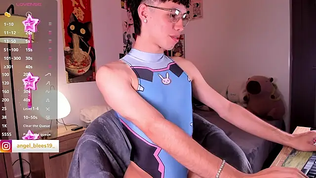 angel bless19 online show from March 30, 7:48 pm