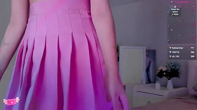 Mary uw online show from March 13, 9:43 am