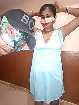 juhi06 online show from May 8, 6:35 pm