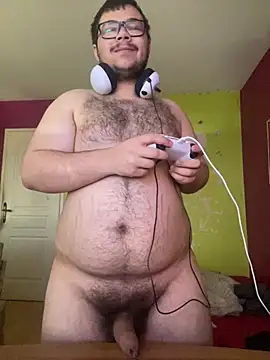 Snapshot of wulfgar5677 chatting on March 2, 2:32 pm wulfgar5677 online show from March 2, 2:32 pm