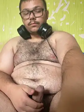 Snapshot of wulfgar5677 chatting on September 24, 12:52 pm wulfgar5677 online show from September 24, 12:52 pm