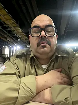 Snapshot of SoloHernan chatting on September 15, 2:11 am SoloHernan online show from September 15, 2:11 am