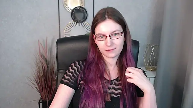 emmaxDelight online show from January 15, 12:36 pm