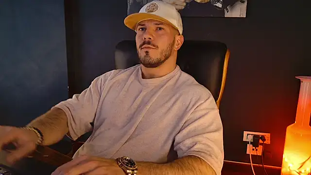 AngeloEric online show from January 19, 1:15 pm