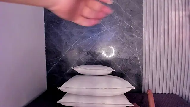 ArielSexHot online show from March 14, 9:57 am