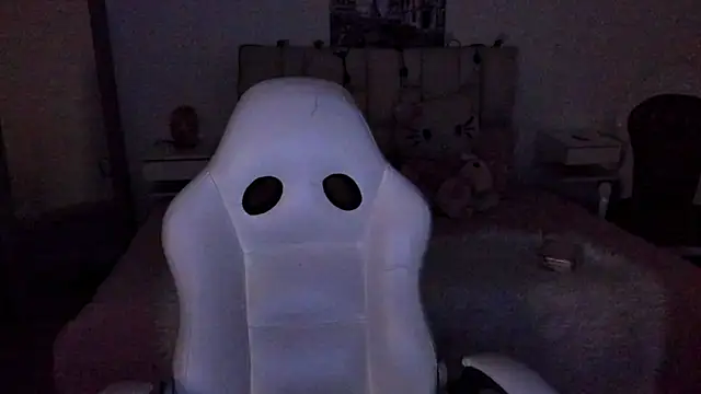 zoe turnner 18 online show from November 21, 11:42 am