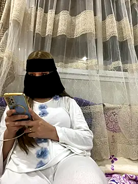 jijijoudia online show from December 4, 12:20 am