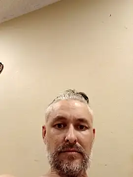 Snapshot of Jsexconn69 chatting on February 28, 6:10 am Jsexconn69 online show from February 28, 6:10 am