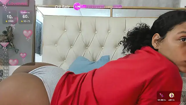 Snapshot of camila_sex_latina chatting on December 13, 2:54 am camila sex latina online show from December 13, 2:54 am