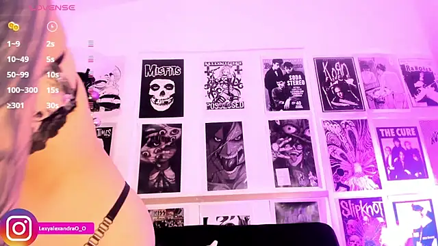 Lexyjoycce online show from December 18, 7:09 pm