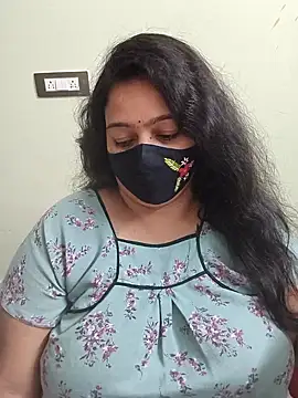 neelu-hoty online show from March 15, 8:48 pm