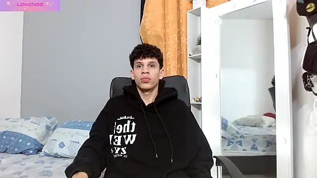 jeff ross online show from December 10, 8:16 pm