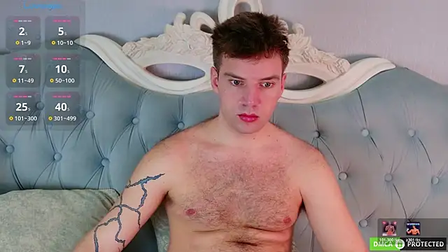 ArthurWhitee online show from April 7, 8:26 am