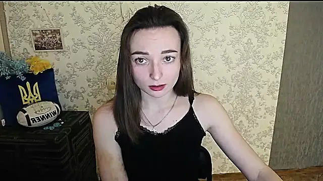  Barbie Kiss  online show from January 17, 6:26 am