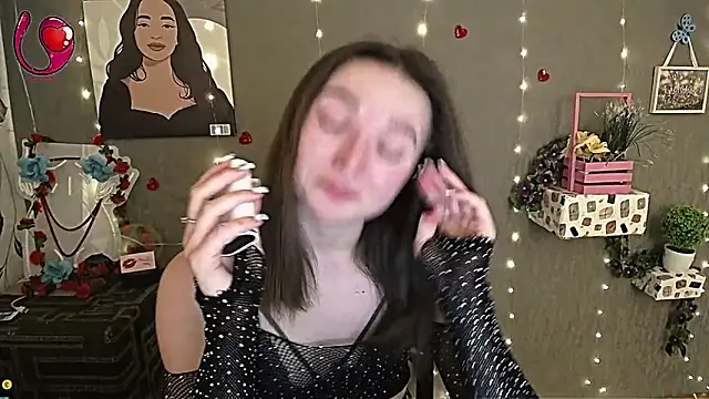  Barbie Kiss  online show from March 1, 9:51 am