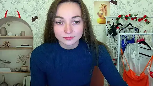  Barbie Kiss  online show from October 23, 2:38 pm