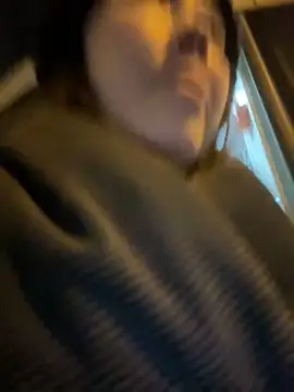 Asian Asami online show from December 5, 5:06 pm