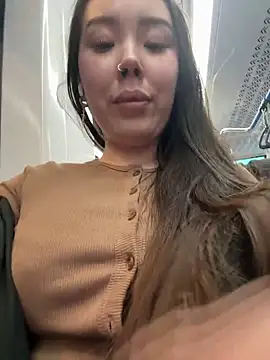 Asian Asami online show from February 26, 8:11 pm