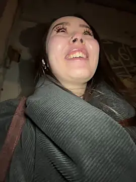 Asian Asami online show from March 2, 5:25 pm