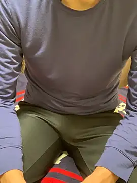 Snapshot of wowowa_3 chatting on December 18, 2:49 pm wowowa 3 online show from December 18, 2:49 pm