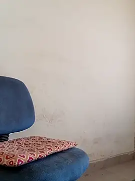 Chocolate stud10 online show from February 13, 6:31 am