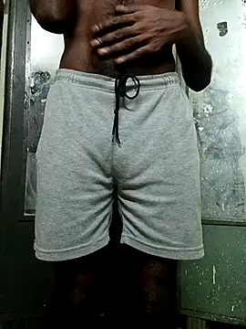 Snapshot of Chocolate_stud10 chatting on June 2, 4:53 pm Chocolate stud10 online show from June 2, 4:53 pm