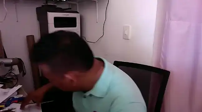 siatodo02 online show from December 11, 12:44 pm