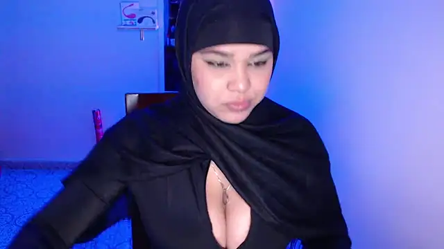 VenussTits97 online show from March 18, 12:05 am