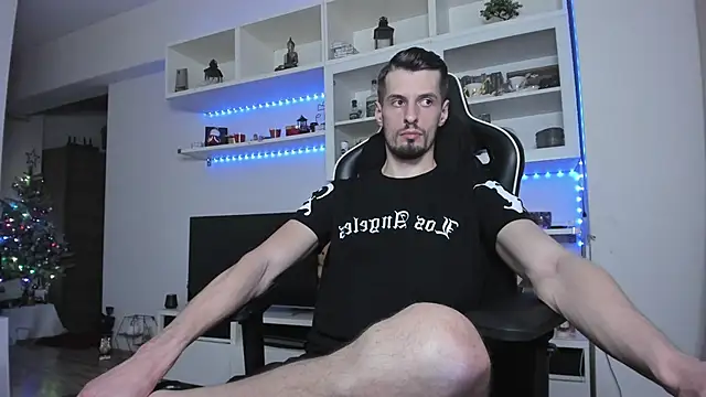 ToddClaytonn online show from January 5, 5:27 pm