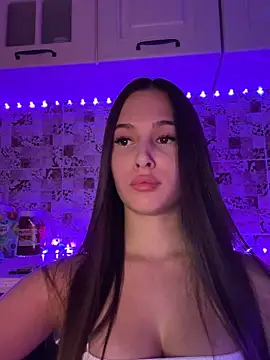 Snapshot of EricaWalls chatting on January 17, 9:28 pm EricaWalls online show from January 17, 9:28 pm