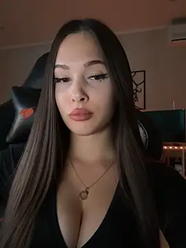 Snapshot of EricaWalls chatting on September 11, 7:47 pm EricaWalls online show from September 11, 7:47 pm