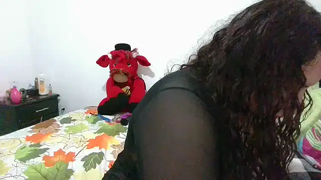 Snapshot of catalina_boobs chatting on February 20, 12:05 pm catalina boobs online show from February 20, 12:05 pm