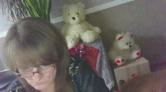 Snapshot of Manulyonok51 chatting on March 17, 12:57 pm Manulyonok51 online show from March 17, 12:57 pm