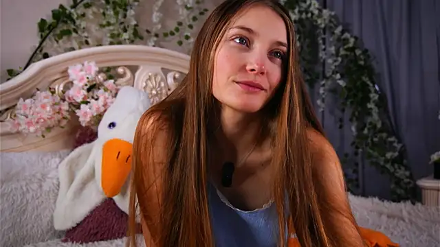 MonaEldon online show from December 2, 3:23 am