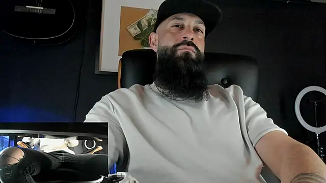 axxelrich  online show from February 19, 5:27 pm