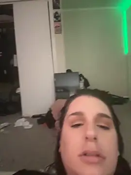 menaceswife online show from December 15, 4:04 pm