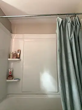 menaceswife online show from September 26, 1:48 pm