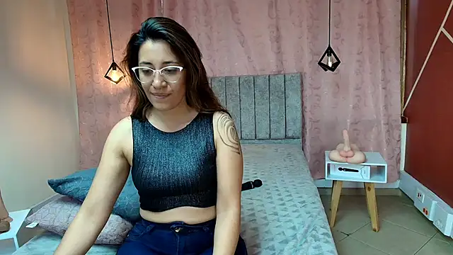 VioletaScott  online show from January 11, 6:44 pm