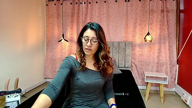 VioletaScott  online show from March 10, 1:54 pm