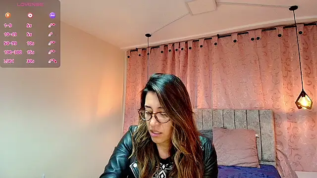 VioletaScott  online show from March 17, 1:08 pm