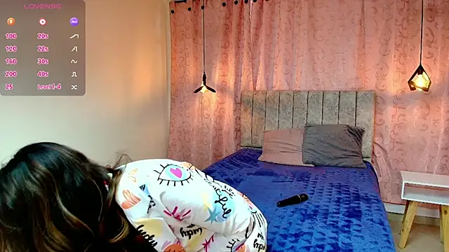 VioletaScott  online show from March 20, 12:43 pm