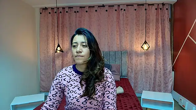 VioletaScott  online show from October 16, 2:51 pm