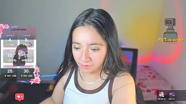 litle mily  online show from December 4, 1:48 am