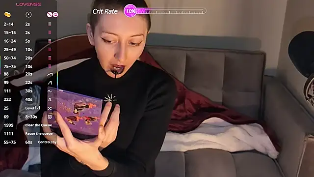 Snapshot of lovelylucyy chatting on February 6, 3:06 am lovelylucyy online show from February 6, 3:06 am