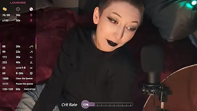 Snapshot of lovelylucyy chatting on February 20, 3:12 am lovelylucyy online show from February 20, 3:12 am